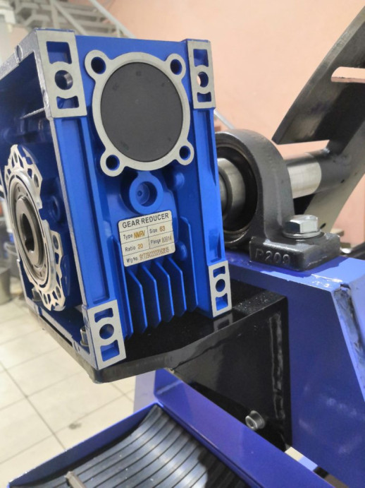 Кантователь редукторов заднего моста коммерческого транспорта КДР250