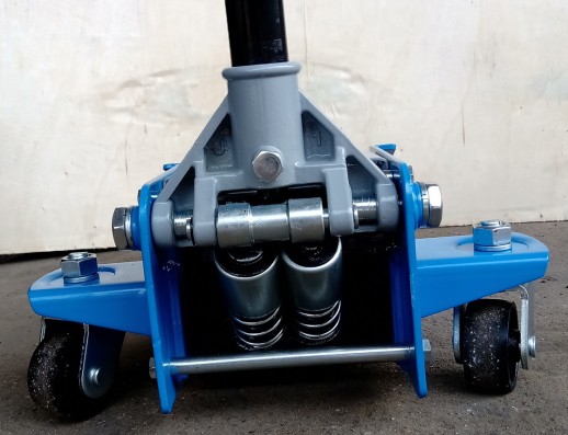 ZX0801D Домкрат подкатной гидравлический 3т.