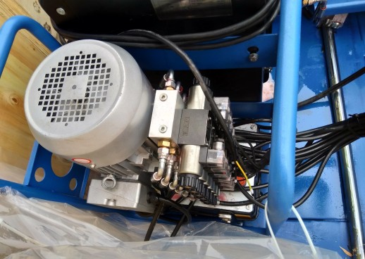 Грузовой шиномонтажный станок 14-60” TS-56I