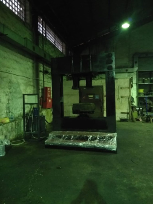 ПРЕСС ШИНОМОНТАЖНЫЙ ДЛЯ ЦЕЛЬНОЛИТЫХ ШИН ПОГРУЗЧИКА ПШ250