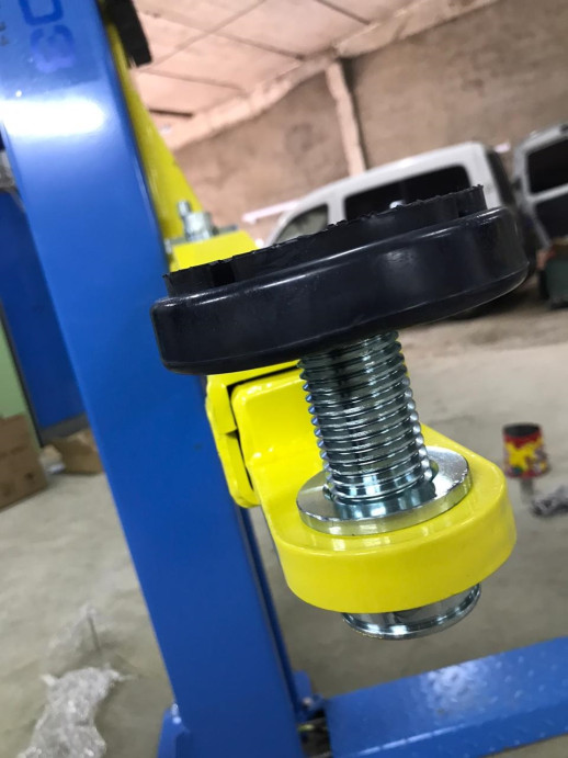 TS-1112 Подъемник 2-хст. г/п 4 т (220 V)