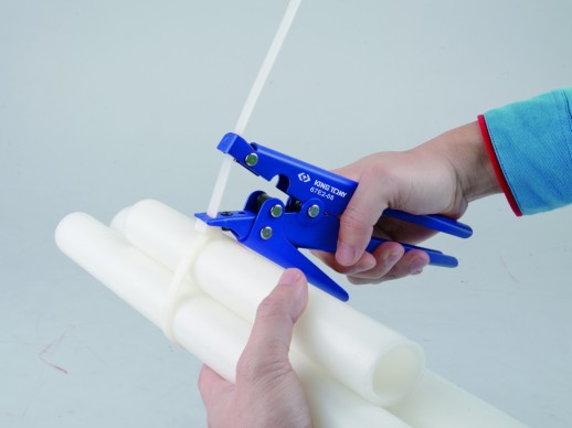 Инструмент для затяжки и обрезки пластиковых хомутов KING TONY 67E2-08