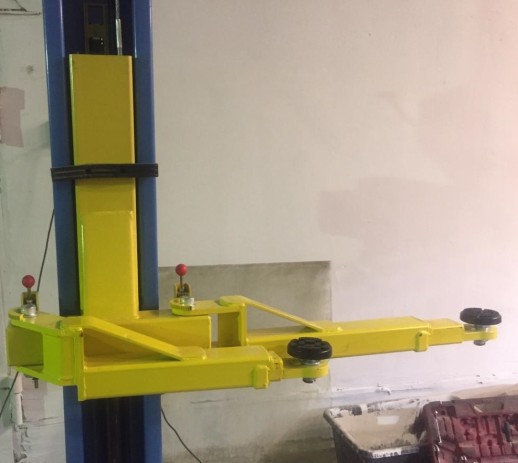 TS-4M Подъемник 2-хст. г/п 4 т с проставками, съем-ручка (220 V ТВ)