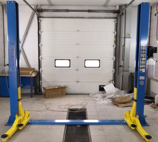 Подъемник двухстоечный Т4 (с анкерами, 380 V)