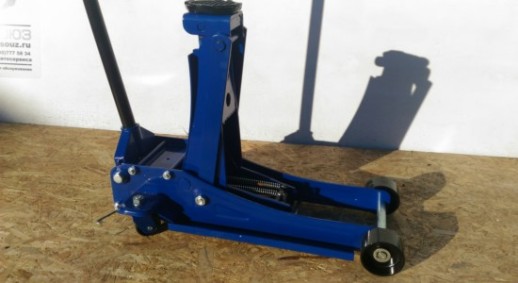 TS120102 Домкрат подкатной низкопрофильный, 3,5т