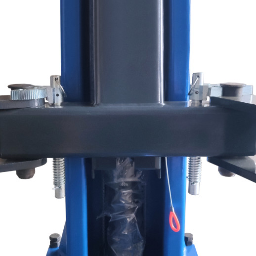 Подъемник 2-стоечный 4т T4 380B с нижней синхронизацией (United Hydraulics) AE&T