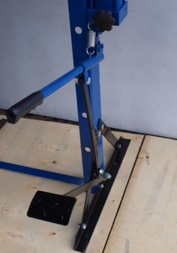 TS0901B Пресс напольный, 20т ножной/ручной привод